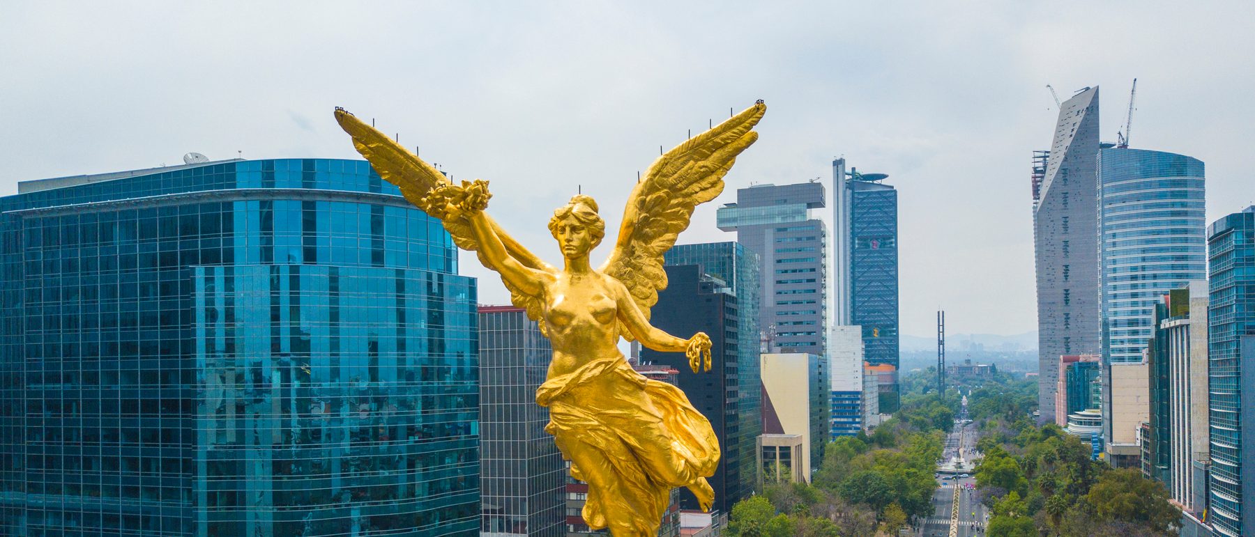 The Angel de la Independencia monument in Mexico City